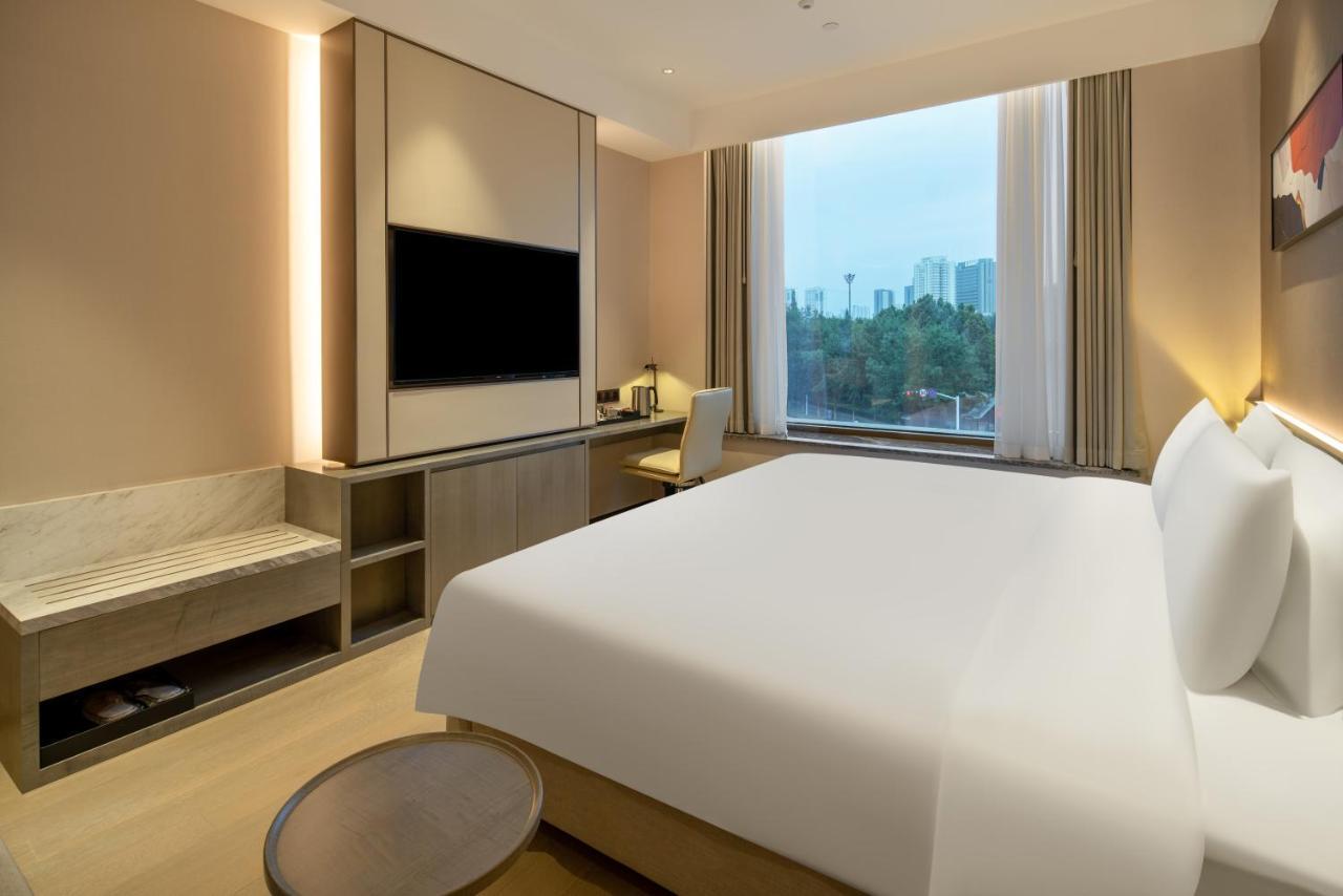 Hyatt Place Linyi People Square Exterior photo