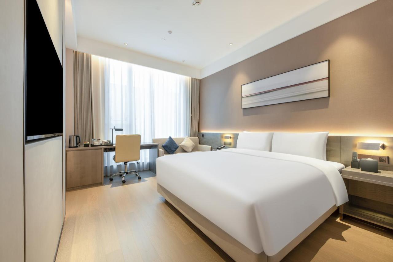 Hyatt Place Linyi People Square Exterior photo
