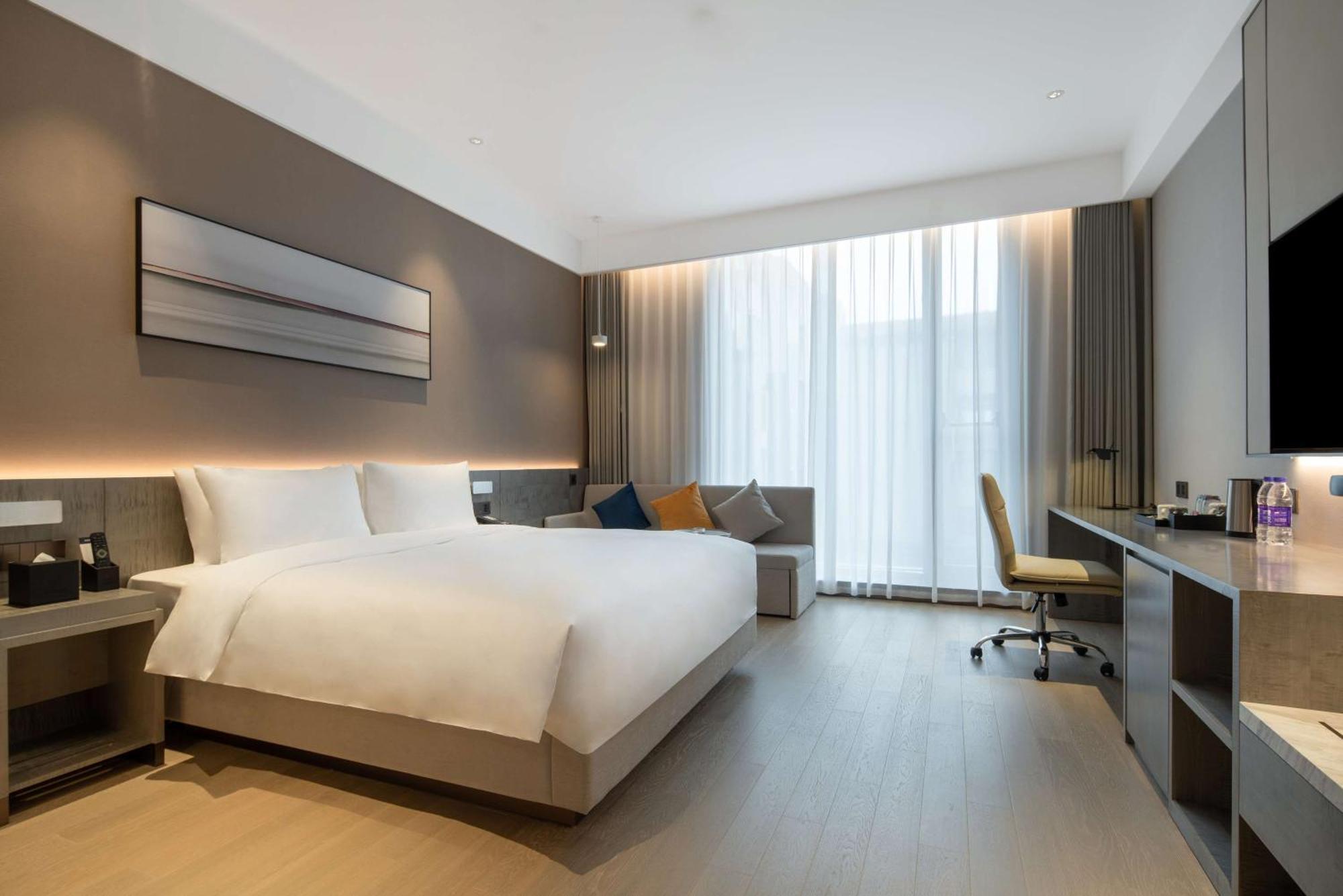 Hyatt Place Linyi People Square Exterior photo
